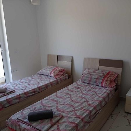 Apartmán Poppy Court Marsaskala Exteriér fotografie